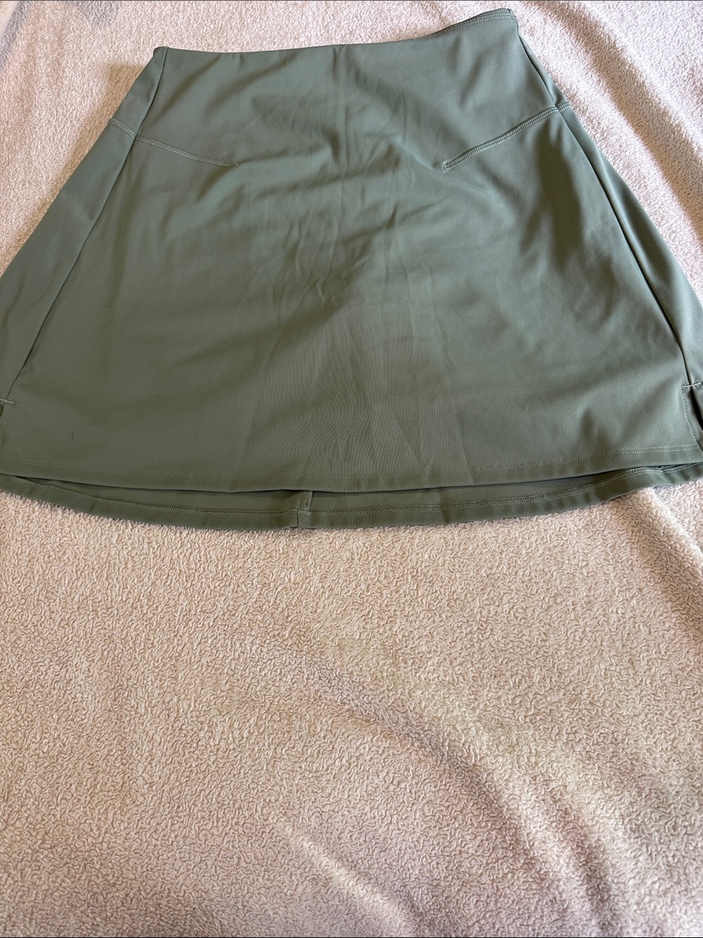 Old navy - active - Women's Green A-Line Skirt mini with shorts under it